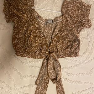 Absolutely love this top!